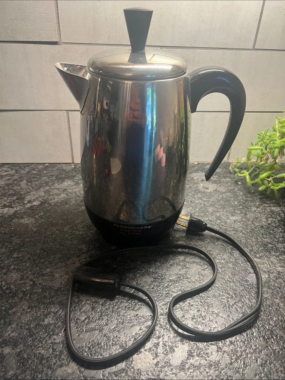 8 cup Farberware Superfast Stainless Steel Electric coffee pot with Black Handle